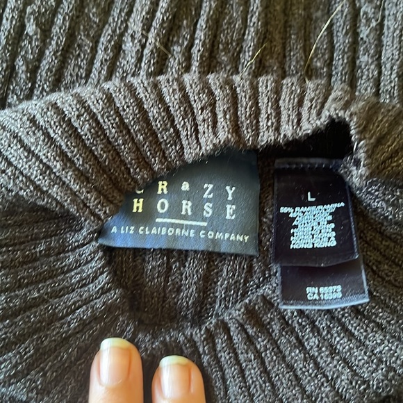 Liz Claiborne Black Short sleeve Sweater - Picture 3 of 3